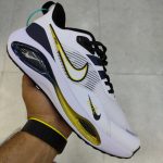 نمای جانبی نایک Air Zoom Winflo V2
