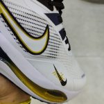 نمای جانبی نایک Air Zoom Winflo V2