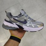 کفش کتونی نایک V2K برای استفاده روزمره